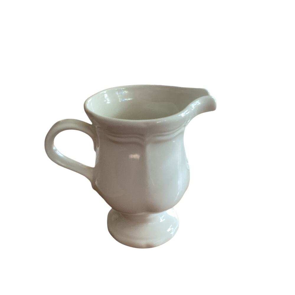 Mikasa Ceramic Creamer F9000  5" Tall White Vintage